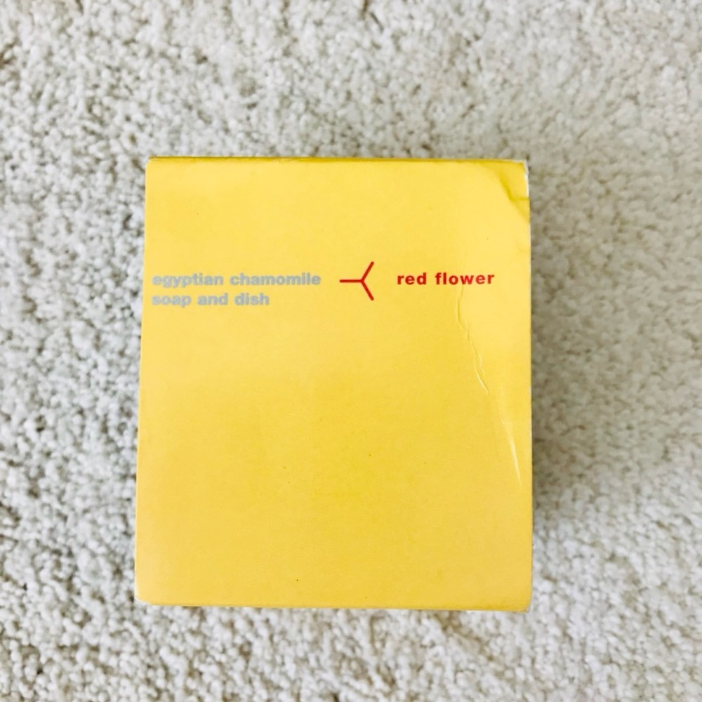 Red Flower Egyptian Chamomile Soap and Dish